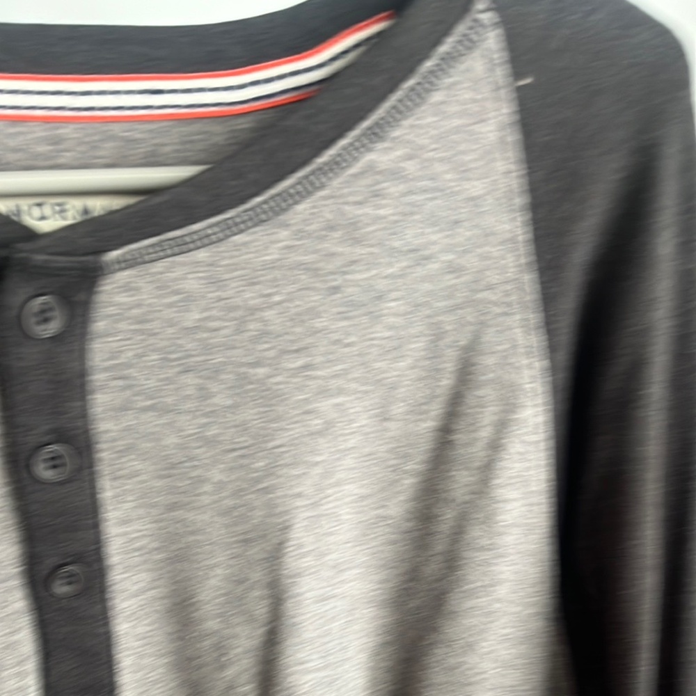The Normal Henley - Picture 3 of 4